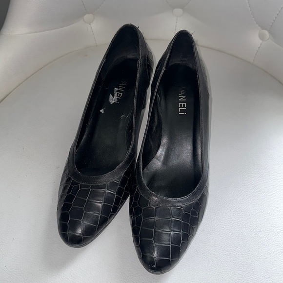 Vaneli Shoes - Vaneli black crocodile pumps